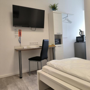 Private room #4 with Single bed, ground floor, AC, 2min to RAB
